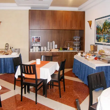 Appartamento Locazione Turistica Doria-3 Garda (Verona)